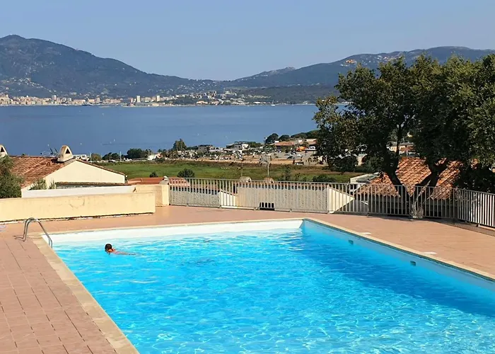 318 Paesolu 1 Porticcio (Corsica)
